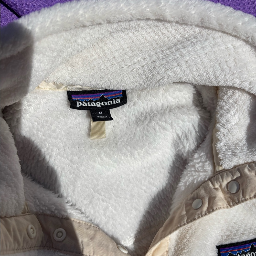 Patagonia Cream Fleece Sweater